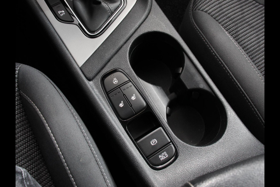 Kia Niro 1.6 GDi PHEV Hybrid DynamicPlusLine Climate control Cruise control Lichtmetalen velgen Led Navigatie Parkeersensoren Camera Apple Carplay/ Android auto Trekhaak