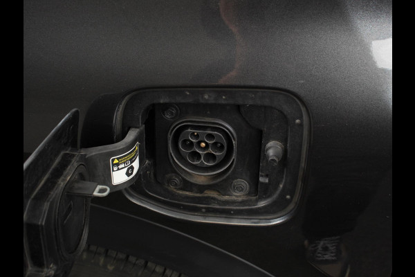 Kia Niro 1.6 GDi PHEV Hybrid DynamicPlusLine Climate control Cruise control Lichtmetalen velgen Led Navigatie Parkeersensoren Camera Apple Carplay/ Android auto Trekhaak