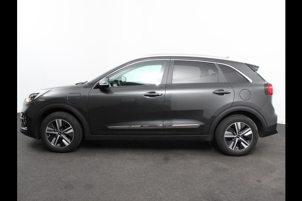 Kia Niro 1.6 GDi PHEV Hybrid DynamicPlusLine Climate control Cruise control Lichtmetalen velgen Led Navigatie Parkeersensoren Camera Apple Carplay/ Android auto Trekhaak