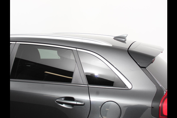 Kia Niro 1.6 GDi PHEV Hybrid DynamicPlusLine Climate control Cruise control Lichtmetalen velgen Led Navigatie Parkeersensoren Camera Apple Carplay/ Android auto Trekhaak