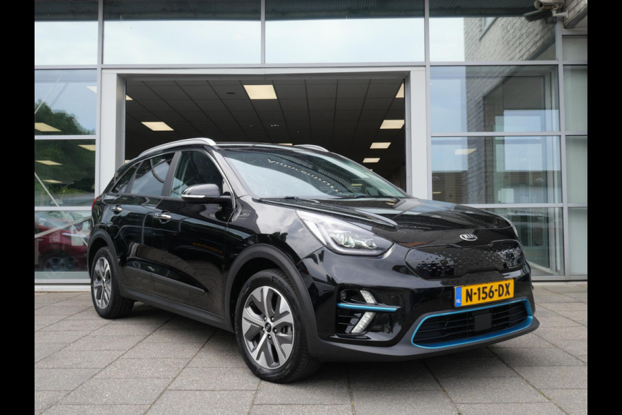 Kia e-Niro ExecutiveLine 64 kWh | SOH 99% | Schuif/kantel | JBL | Electrische stoelen | Stoelverwarming/verkoeling | Leer