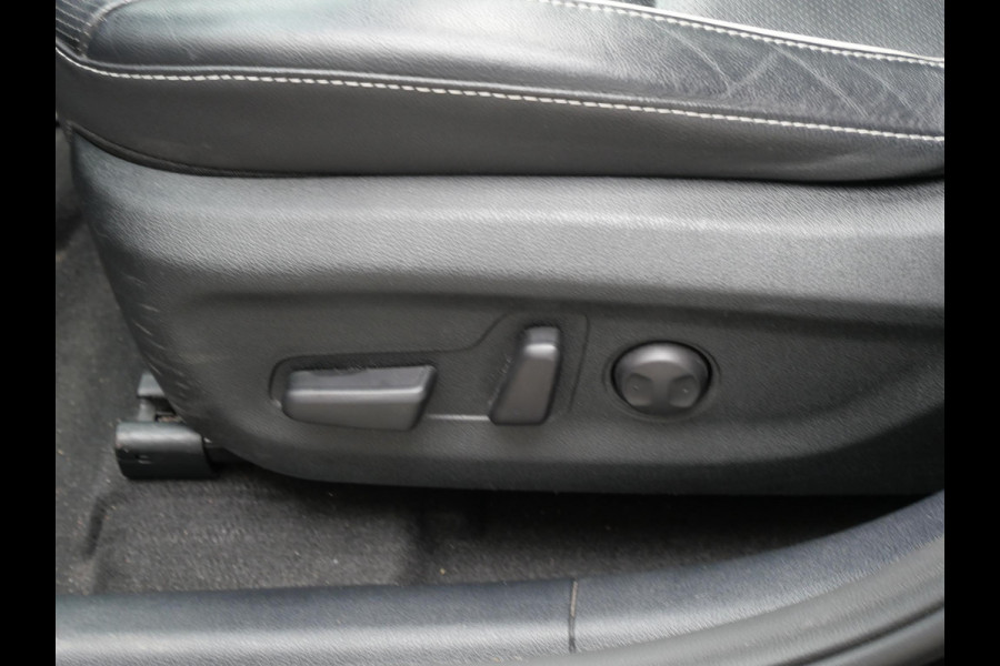 Kia e-Niro ExecutiveLine 64 kWh | SOH 99% | Schuif/kantel | JBL | Electrische stoelen | Stoelverwarming/verkoeling | Leer