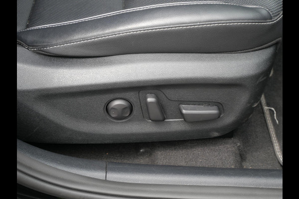 Kia e-Niro ExecutiveLine 64 kWh | SOH 99% | Schuif/kantel | JBL | Electrische stoelen | Stoelverwarming/verkoeling | Leer