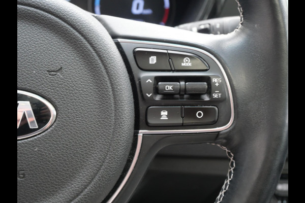 Kia e-Niro ExecutiveLine 64 kWh | SOH 99% | Schuif/kantel | JBL | Electrische stoelen | Stoelverwarming/verkoeling | Leer