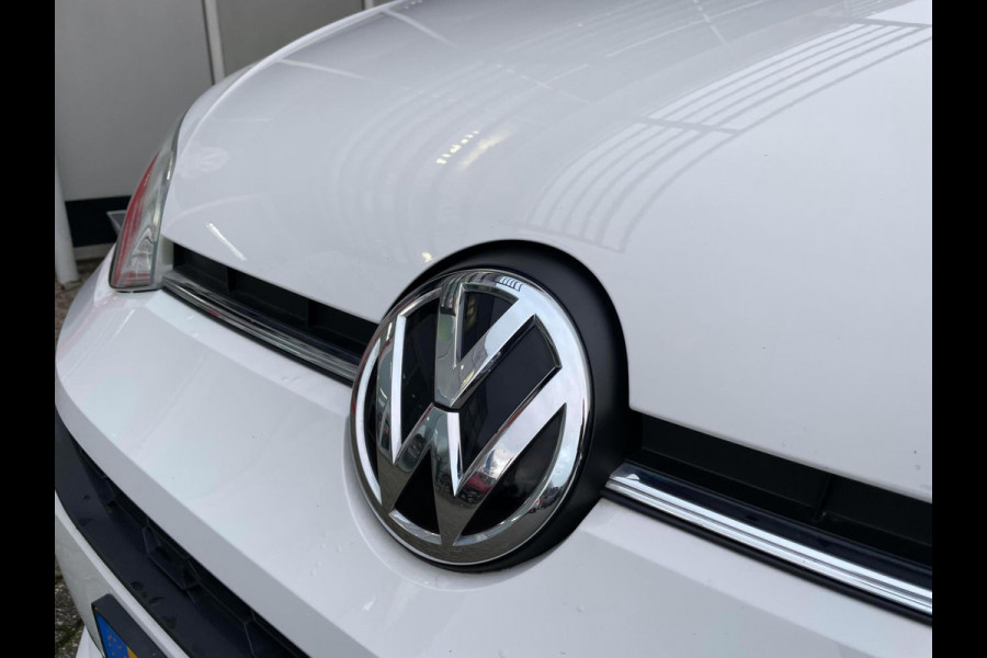 Volkswagen up! 1.0 BMT move up! Executive Edition
