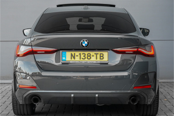 BMW 4 Serie Gran Coupé 430i M-Sport Laser Schuifdak M-Stoel ACC Trekhaak