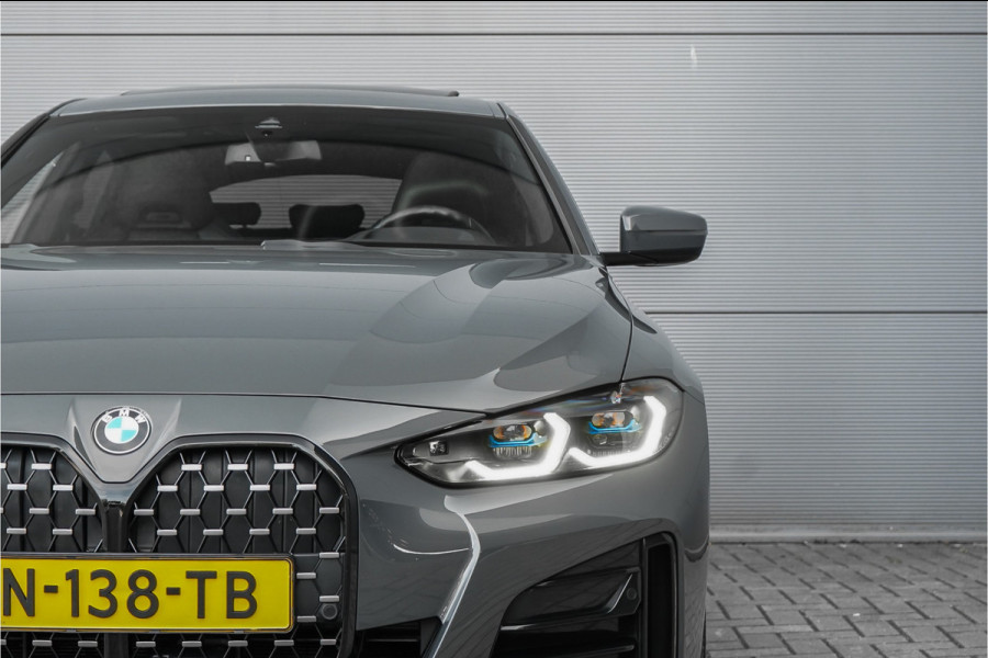 BMW 4 Serie Gran Coupé 430i M-Sport Laser Schuifdak M-Stoel ACC Trekhaak