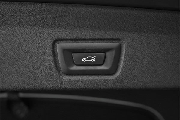 BMW 4 Serie Gran Coupé 430i M-Sport Laser Schuifdak M-Stoel ACC Trekhaak