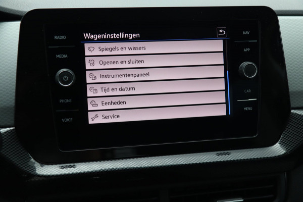 Volkswagen T-Cross 1.0 TSI / VIRTUAL / KEYLESS / ACC / CAMERA / CARPLAY