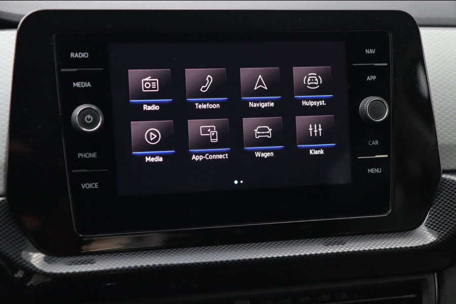 Volkswagen T-Cross 1.0 TSI / VIRTUAL / KEYLESS / ACC / CAMERA / CARPLAY