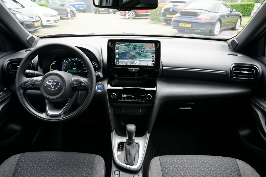 Toyota Yaris Cross 1.5 Hybrid Dynamic * 15.308 NAP * + CAMERA / TREKHAAK / CARPLAY