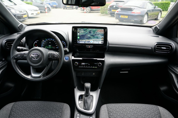 Toyota Yaris Cross 1.5 Hybrid Dynamic * 15.308 NAP * + CAMERA / TREKHAAK / CARPLAY