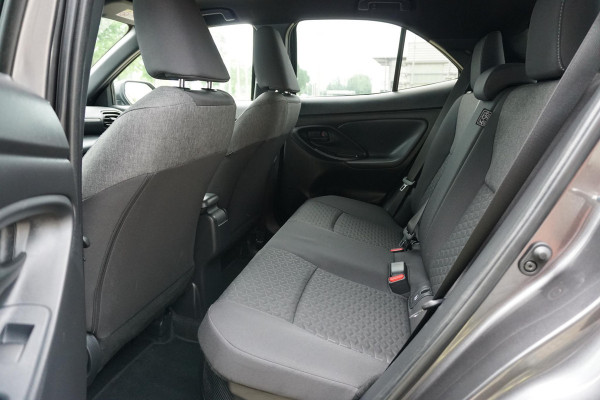 Toyota Yaris Cross 1.5 Hybrid Dynamic * 15.308 NAP * + CAMERA / TREKHAAK / CARPLAY