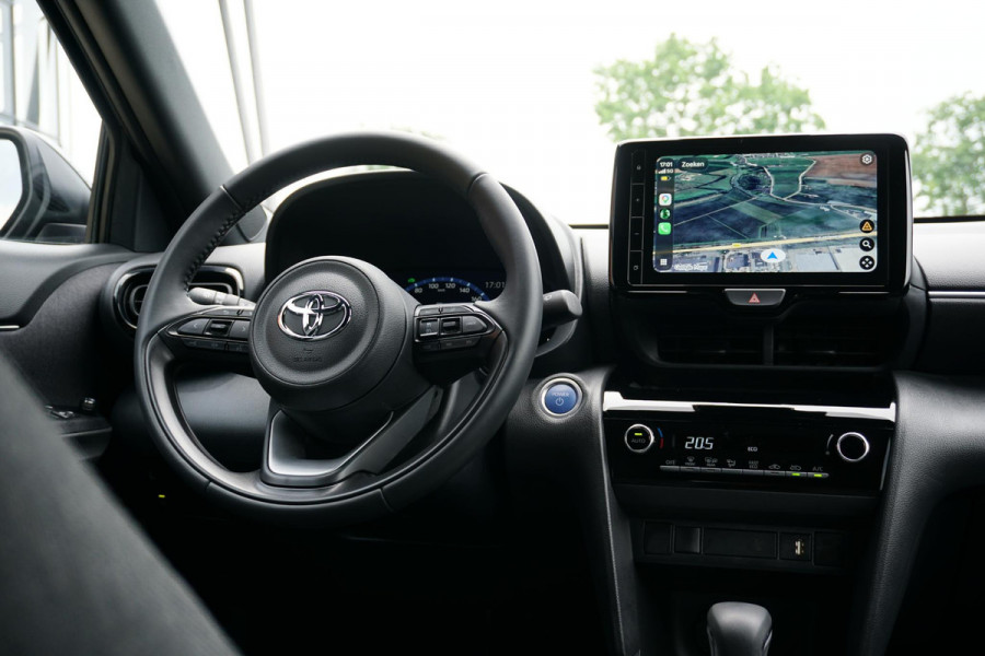 Toyota Yaris Cross 1.5 Hybrid Dynamic * 15.308 NAP * + CAMERA / TREKHAAK / CARPLAY
