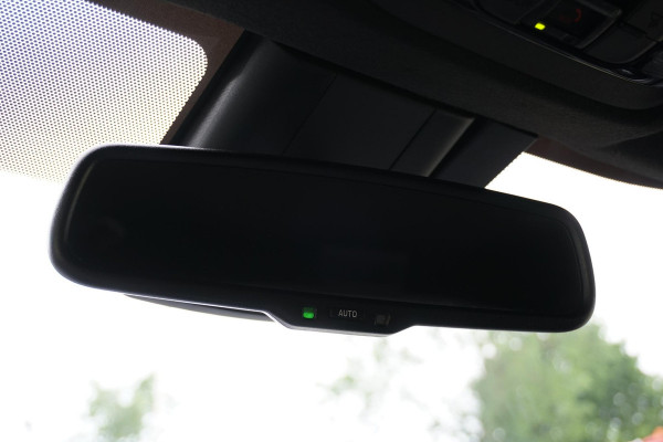 Toyota Yaris Cross 1.5 Hybrid Dynamic * 15.308 NAP * + CAMERA / TREKHAAK / CARPLAY