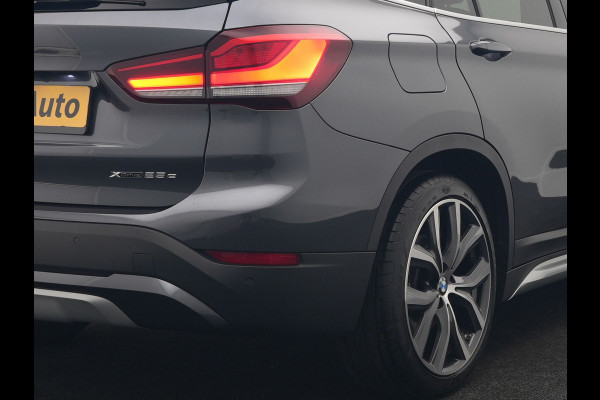 BMW X1 xDrive25e X Line PHEV 221pk Dealer O.H. | 19" | Panodak | Head Up | Camera | Lederen Sportstoelen Memory & Verwarmd | Sfeerverlichting | Hifi Audio | Navigatie | DAB | Cruise Control | Plug In Hybrid |