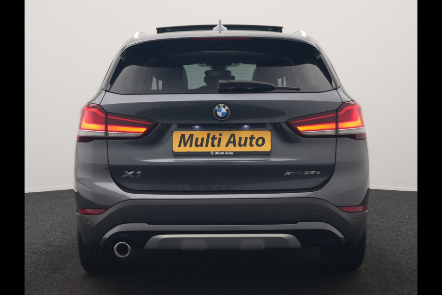 BMW X1 xDrive25e X Line PHEV 221pk Dealer O.H. | 19" | Panodak | Head Up | Camera | Lederen Sportstoelen Memory & Verwarmd | Sfeerverlichting | Hifi Audio | Navigatie | DAB | Cruise Control | Plug In Hybrid |
