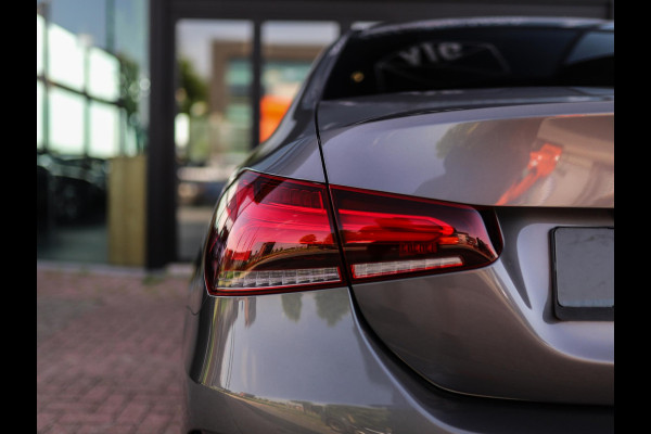 Mercedes-Benz A-Klasse 250 e Business Solution AMG Limited | Camera | Memory | ACC | Stoelverw.