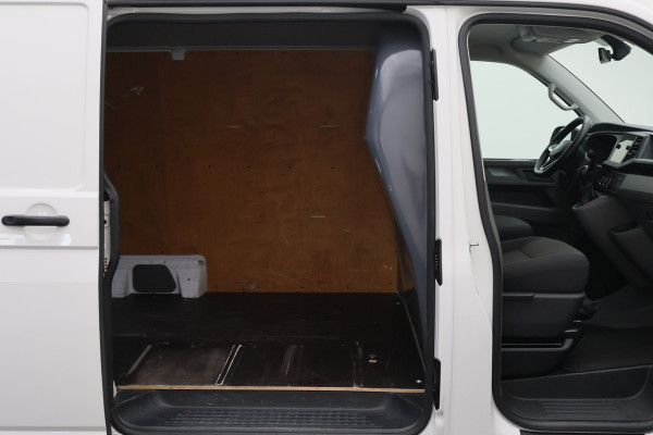 Volkswagen Transporter 2.0 TDI L2H1 30 DSG Cruise, Apple Carplay, Trekhaak, PDC