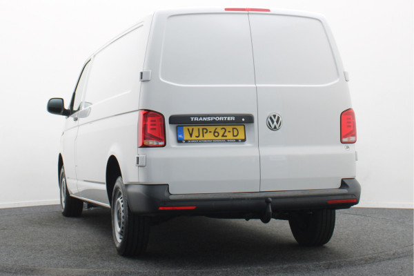 Volkswagen Transporter 2.0 TDI L2H1 30 DSG Cruise, Apple Carplay, Trekhaak, PDC