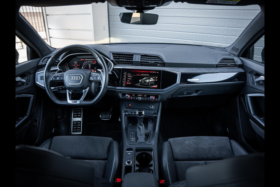 Audi Q3 Sportback TFSI RS Q3 - Full Black Edition l ACC l B&O | BTW