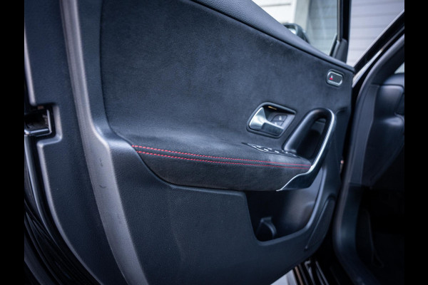 Mercedes-Benz A-Klasse 220 d Premium Plus - AMG l Pano l Night pakket