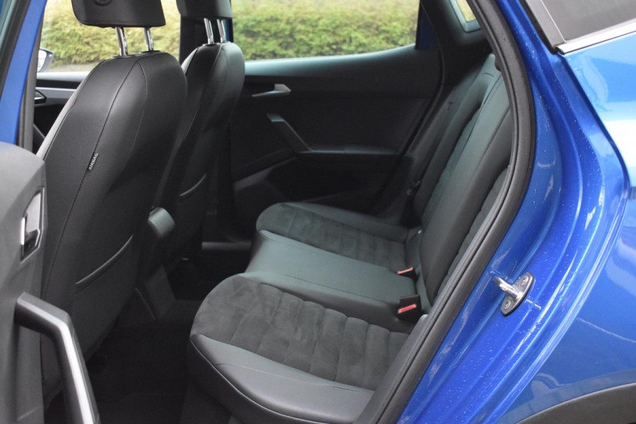 Seat Arona 1.0 TSI FR Virtual Xenon Lane DCC Keyless Camera Stoelvw