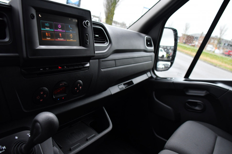 Renault Master T35 2.3 dCi 150 L2H2 PB Edition Camera, Cruise, Carplay, Automaat, Clima, 150pk, Multimedia, NAVI, Uniek!