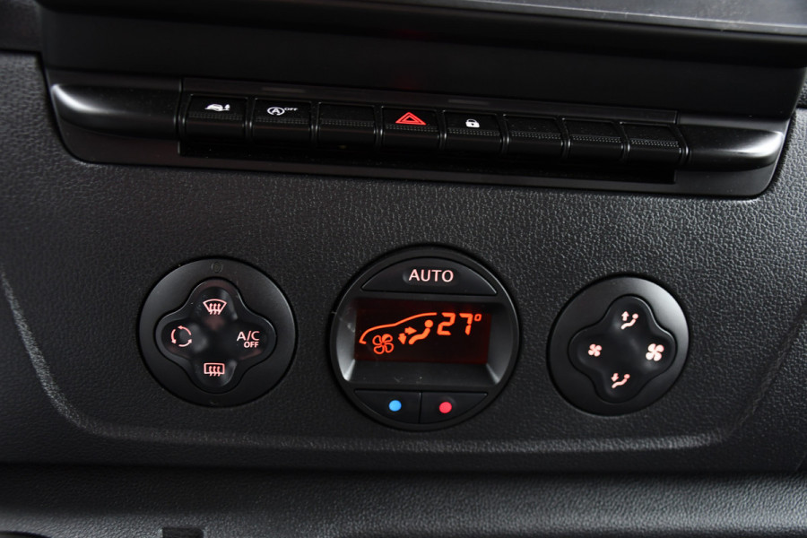 Renault Master T35 2.3 dCi 150 L2H2 PB Edition Camera, Cruise, Carplay, Automaat, Clima, 150pk, Multimedia, NAVI, Uniek!