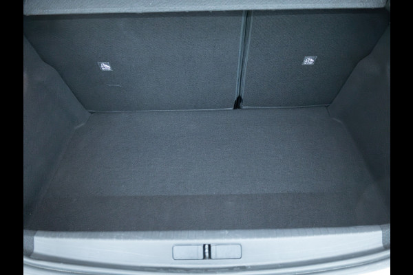 Opel Corsa 1.2 Turbo GS | Camera | Cruise | Airco | Apple Carplay/ Android Auto | PDC V+A Donker glas, Zwart Optiek , Dodehoek