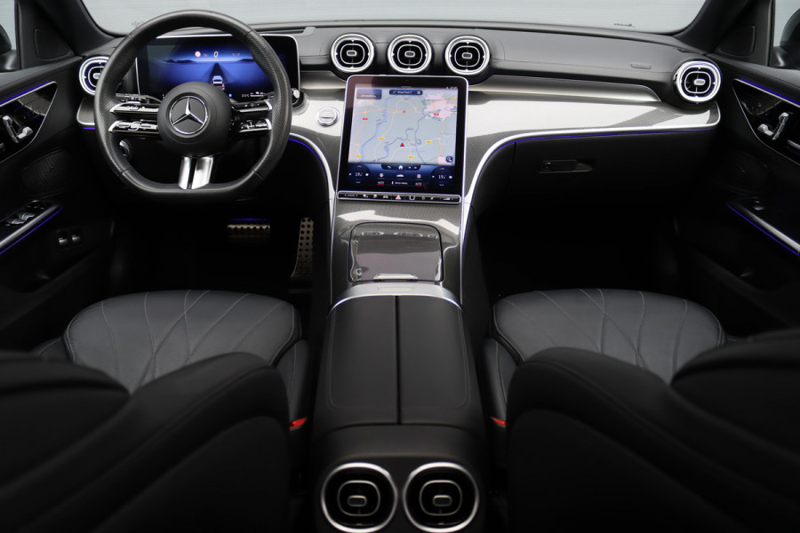 Mercedes-Benz C-Klasse Estate 300 e AMG Line Premium+ | Panoramadak | Memory | Nappa Leder | Trekhaak | HUD | Augmented Reality | Keyless Go | Surround Camera | Dodehoekassistent |