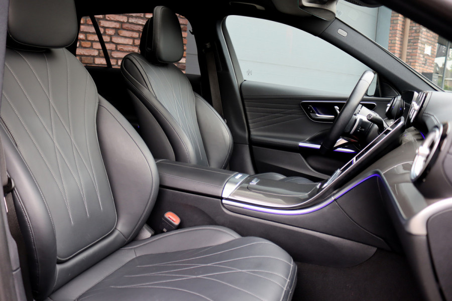Mercedes-Benz C-Klasse Estate 300 e AMG Line Premium+ | Panoramadak | Memory | Nappa Leder | Trekhaak | HUD | Augmented Reality | Keyless Go | Surround Camera | Dodehoekassistent |