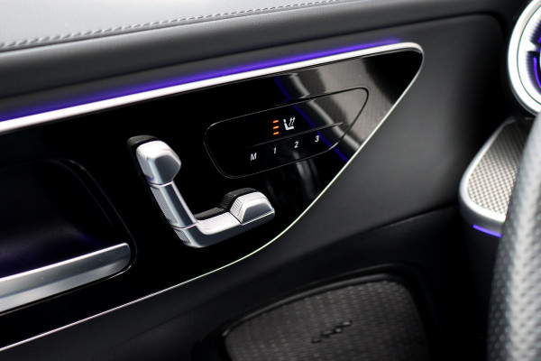 Mercedes-Benz C-Klasse Estate 300 e AMG Line Premium+ | Panoramadak | Memory | Nappa Leder | Trekhaak | HUD | Augmented Reality | Keyless Go | Surround Camera | Dodehoekassistent |