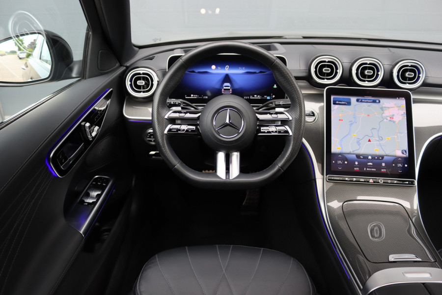 Mercedes-Benz C-Klasse Estate 300 e AMG Line Premium+ | Panoramadak | Memory | Nappa Leder | Trekhaak | HUD | Augmented Reality | Keyless Go | Surround Camera | Dodehoekassistent |