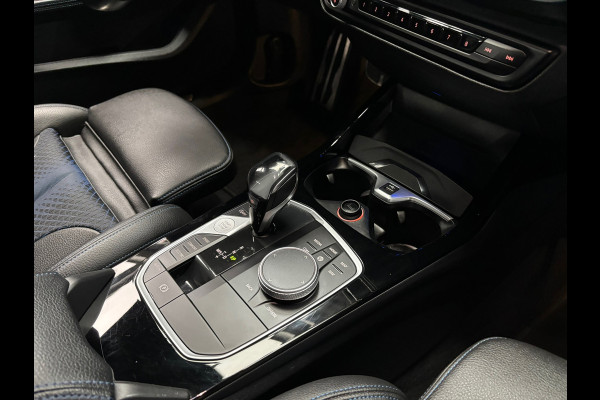 BMW 1-serie 118i Executive M-Sport / Led / Navi / Stoelverwarming