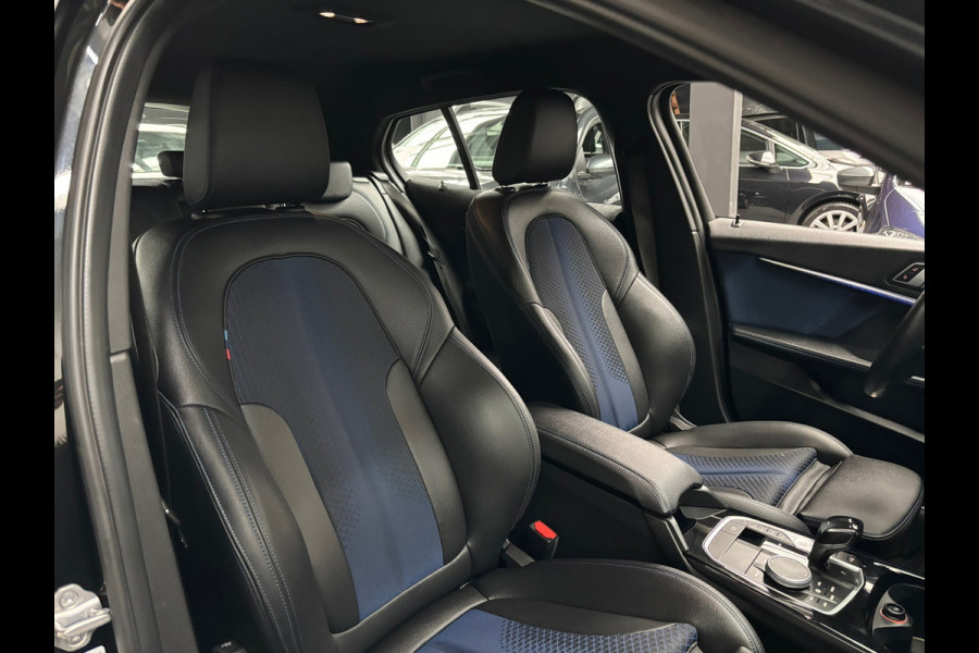 BMW 1-serie 118i Executive M-Sport / Led / Navi / Stoelverwarming