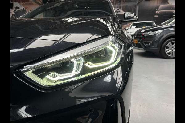 BMW 1-serie 118i Executive M-Sport / Led / Navi / Stoelverwarming