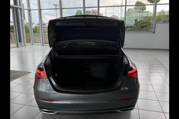 Mercedes-Benz C-Klasse 300e AVANTGARDE ** HIGH LED, PANORAMA, MEM, CAMERA, PRIVACY ** 1e EIG - Ex MB-AG - UNFALLFREI ** ** INFORMEER OOK NAAR ONZE AANTREKKELIJKE FINANCIAL-LEASE TARIEVEN **