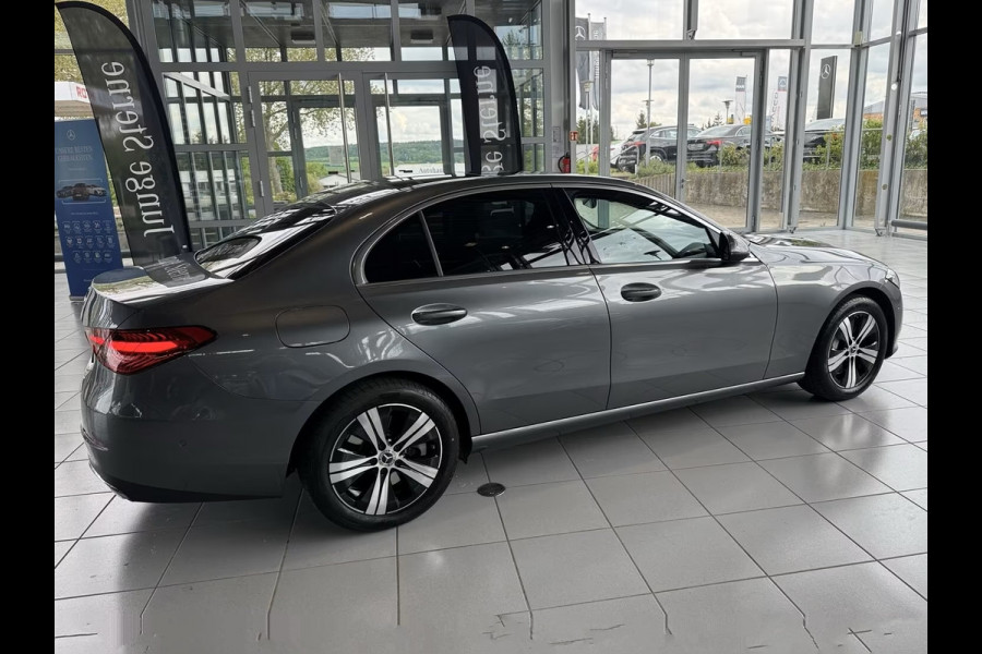 Mercedes-Benz C-Klasse 300e AVANTGARDE ** HIGH LED, PANORAMA, MEM, CAMERA, PRIVACY ** 1e EIG - Ex MB-AG - UNFALLFREI ** ** INFORMEER OOK NAAR ONZE AANTREKKELIJKE FINANCIAL-LEASE TARIEVEN **