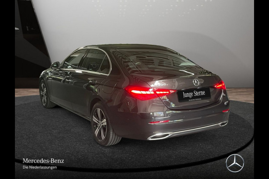 Mercedes-Benz C-Klasse 300e AVANTGARDE ** LED, NAVI+, LEDER, PANORAMA, CAMERA, MEMORY ** 1e EIG - Ex MB-AG - UNFALLFREI ** ** INFORMEER OOK NAAR ONZE AANTREKKELIJKE FINANCIAL-LEASE TARIEVEN **