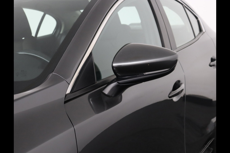 Mazda 3 2.0 e-SkyActiv-X M Hybrid 180 Comfort Bose|HUD|Camera|Stoelverwarming