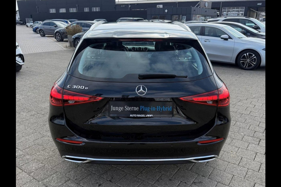 Mercedes-Benz C-Klasse Estate 300e T AVANTGARDE ** LED, PANORAMA, MEMORY, WINTER- & SPIEGEL-PACK, KEYLESS ** 1e EIG - UNFALLFREI ** ** INFORMEER OOK NAAR ONZE AANTREKKELIJKE FINANCIAL-LEASE TARIEVEN **