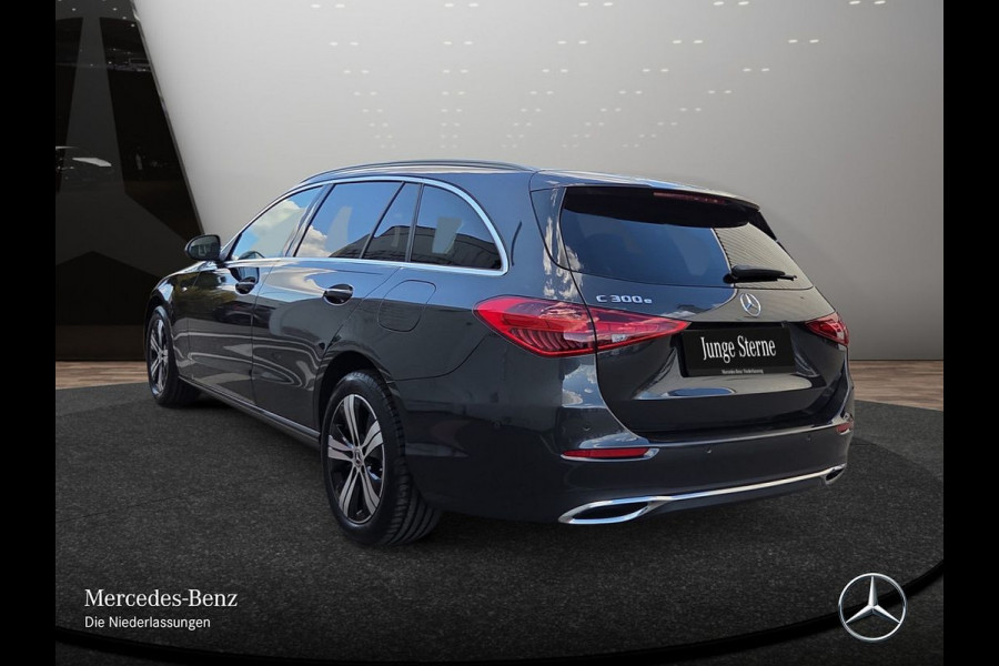 Mercedes-Benz C-Klasse Estate 300e T AVANTGARDE ** LED, PANORAMA, DISTR, MEM, WINTER & SPIEGEL-PACK ** 1e EIG - UNFALLFREI ** ** INFORMEER OOK NAAR ONZE AANTREKKELIJKE FINANCIAL-LEASE TARIEVEN **
