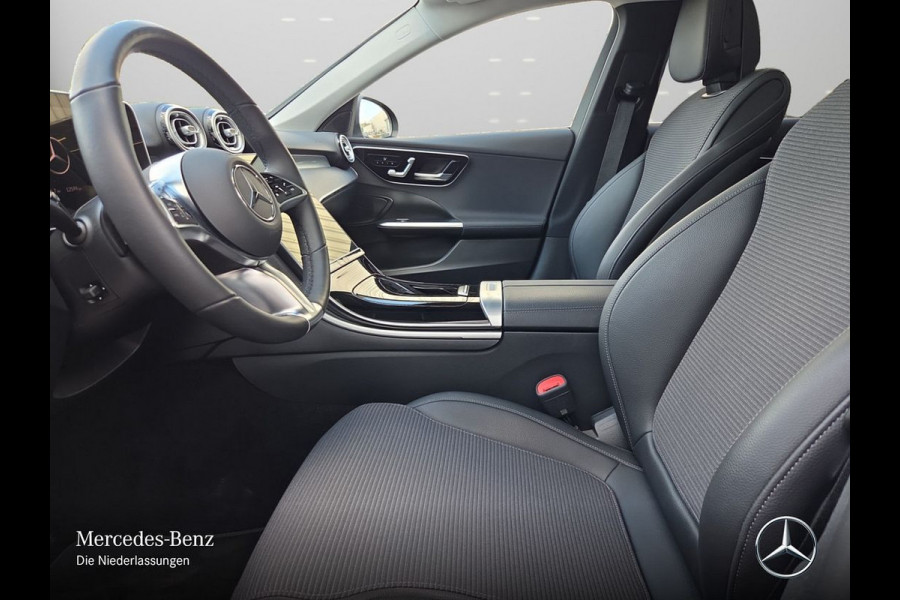 Mercedes-Benz C-Klasse Estate 300e T AVANTGARDE ** LED, PANORAMA, DISTR, MEM, WINTER & SPIEGEL-PACK ** 1e EIG - UNFALLFREI ** ** INFORMEER OOK NAAR ONZE AANTREKKELIJKE FINANCIAL-LEASE TARIEVEN **