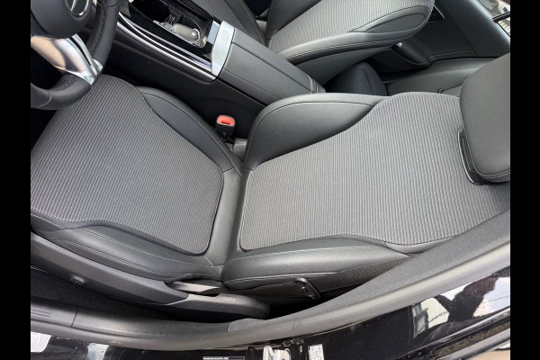 Mercedes-Benz C-Klasse Estate 300e T AVANTGARDE ** LED, PANORAMA, DISTR, MEM, WINTER & SPIEGEL-PACK ** 1e EIG - UNFALLFREI ** ** INFORMEER OOK NAAR ONZE AANTREKKELIJKE FINANCIAL-LEASE TARIEVEN **