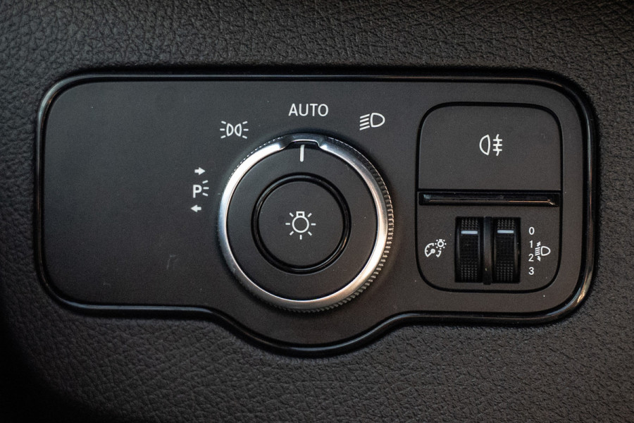 Mercedes-Benz Sprinter 311 CDI L2H2 | Volledig Ingericht | Mbux | Camera | Navi | Climatronic