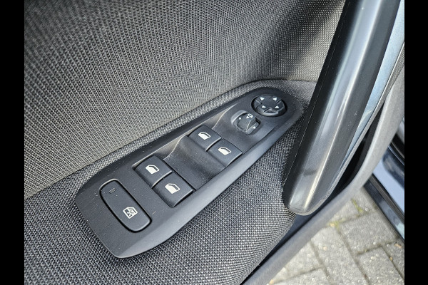 Peugeot 308 1.2 PureTech Blue Lease Premium Automaat! Panoramadak! Dealer Onderhouden! NAP! Navigatie!