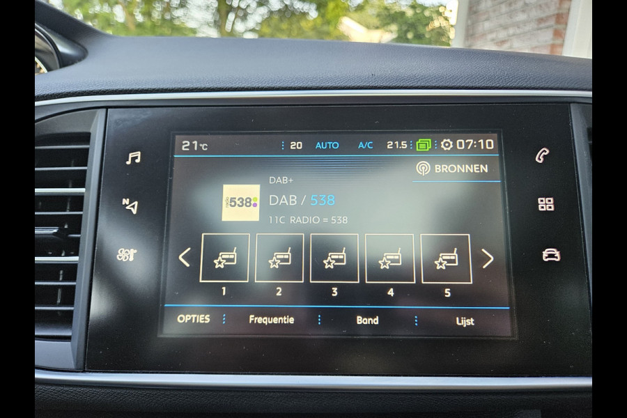 Peugeot 308 1.2 PureTech Blue Lease Premium Automaat! Panoramadak! Dealer Onderhouden! NAP! Navigatie!