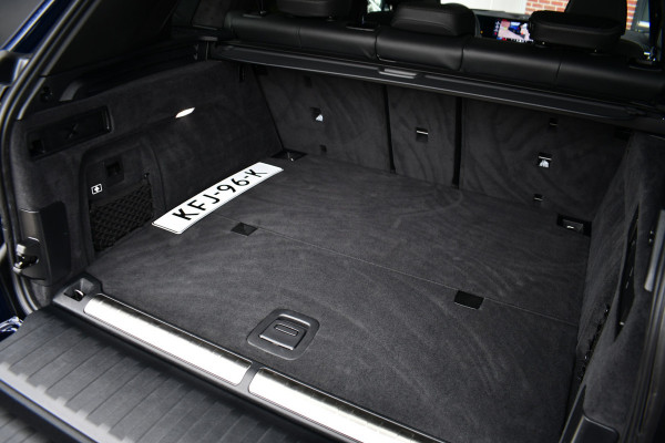 BMW X5 xDrive50e M-Sport Pro Skylounge ACC Trekh B&W Massage Ventilatie Alcantara 22inch
