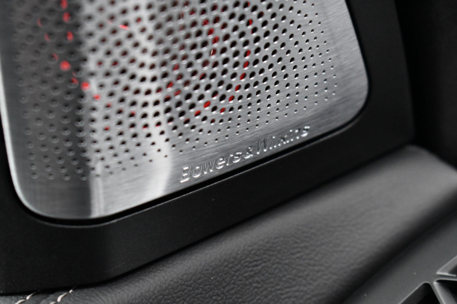 BMW X5 xDrive50e M-Sport Pro Skylounge ACC Trekh B&W Massage Ventilatie Alcantara 22inch